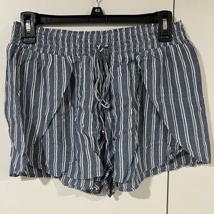NWT American Eagle Flowy Striped Shorts